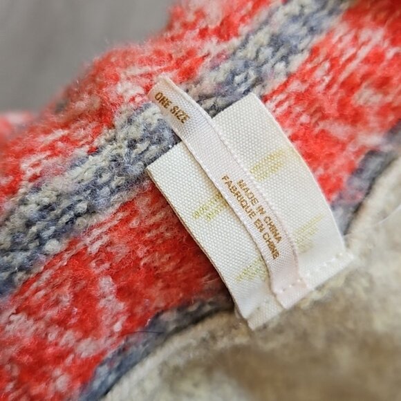 Free People Cable Knit Boho Knit Fall Winter Infinity Loop Scarf - Picture 6 of 10